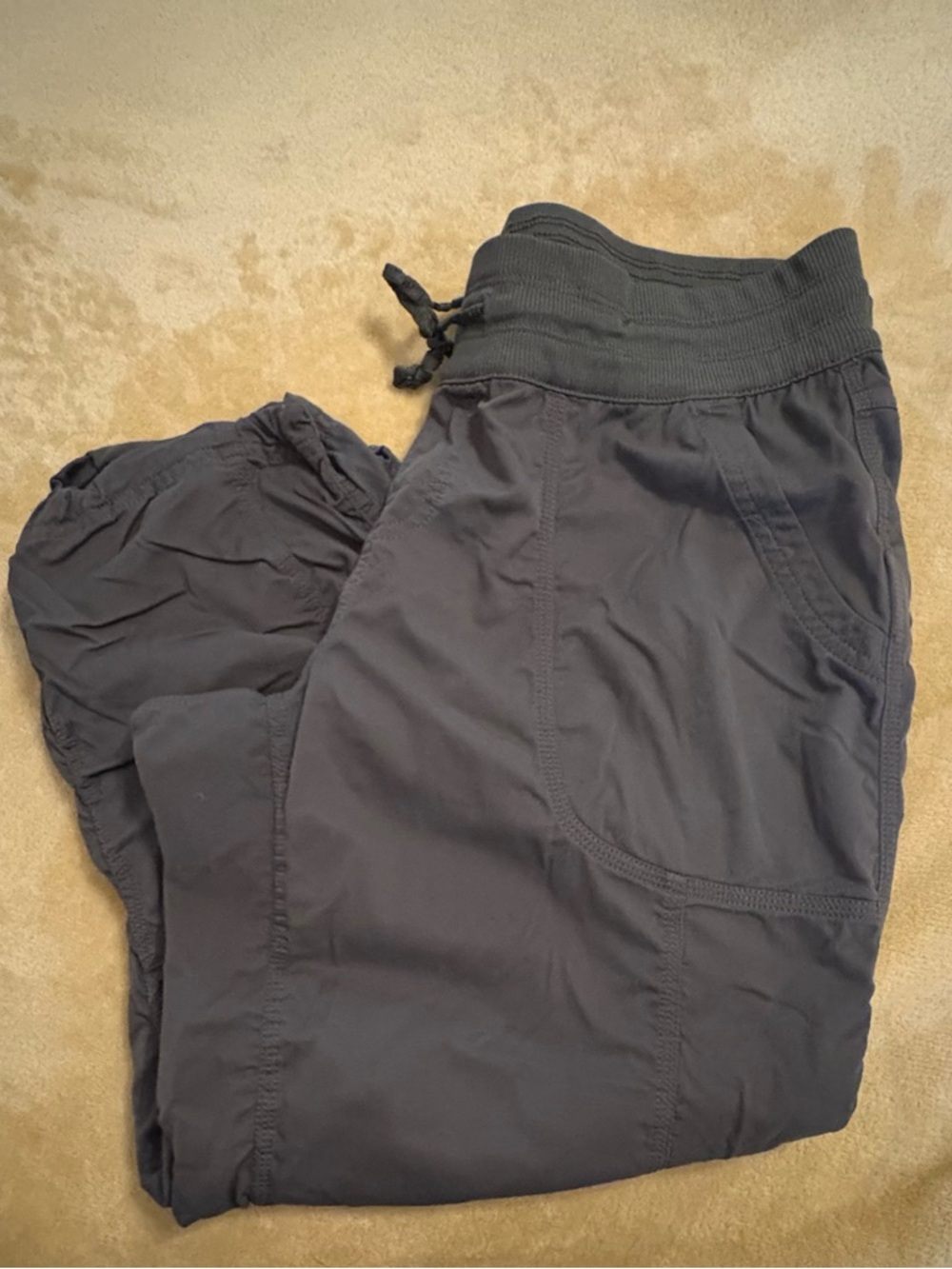 The North Face Womens Green Elastic Waist Hiking Capris